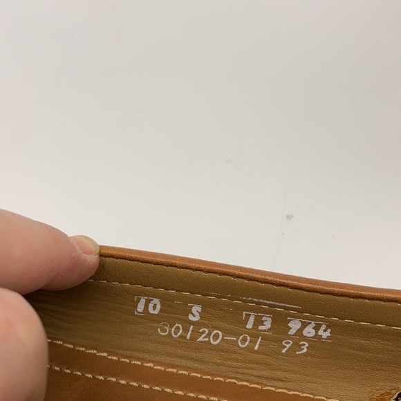 Trotters Brown Leather Slip On Loafer - Picture 8 of 8